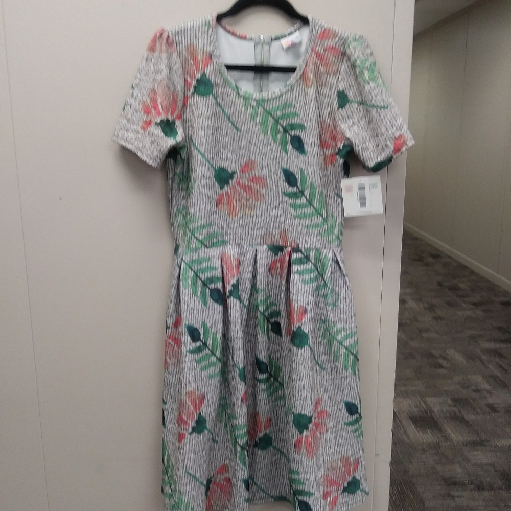 LulaRoe Amelia